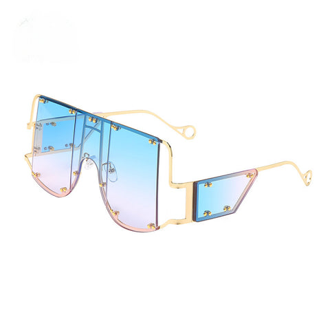 CardioFashion Female Studded Punk Sunglasses