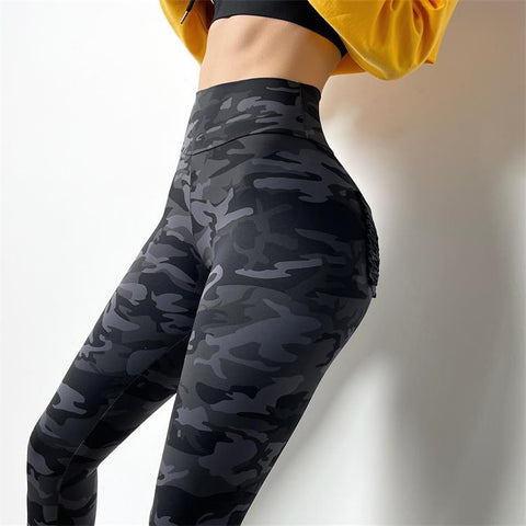 CardioFashion Female Camo Pocket Leggings