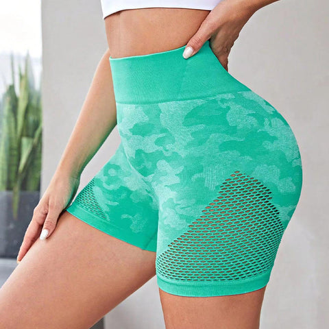 CardioFashion Female Camouflage Breathable Three-Pointer Shorts