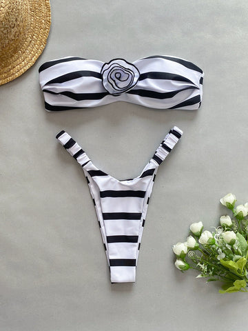 CardioFashion Female Striped Flowers Bikini